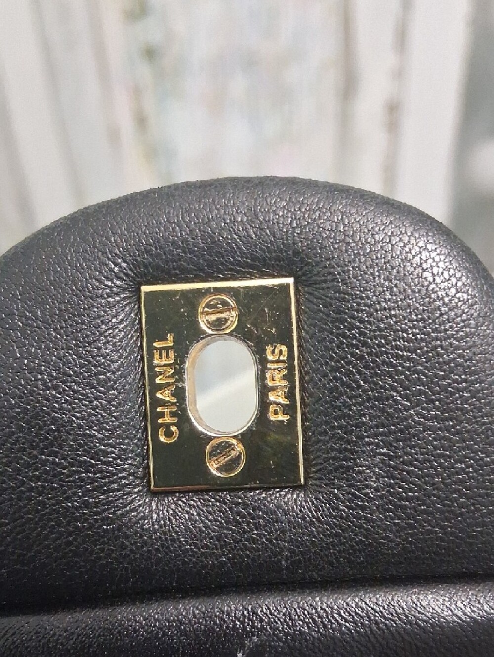 CHANEL MAXI CLASSIC FLAP - Picture 12 of 16